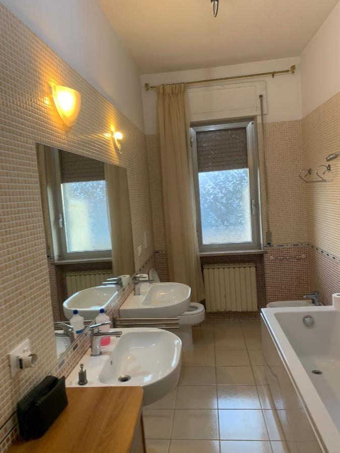 Appartamento Casa Vacanze Montesilvano Luaran gambar